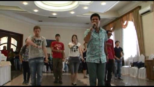 Müğənni Nadir Qafarzadəyə nə oldu?