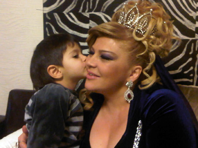 Əməkdar artist ikinci dəfə nənə oldu