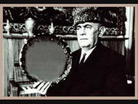 Gənc xanəndələr mükafatlandırıldı