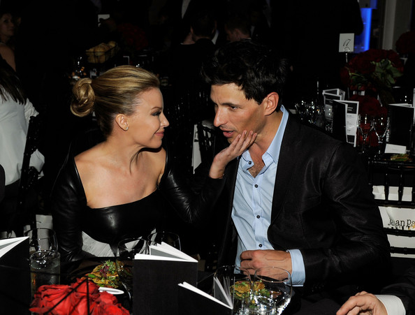 Dünyaşöhrətli ulduz sevgilisindən ayrıldı