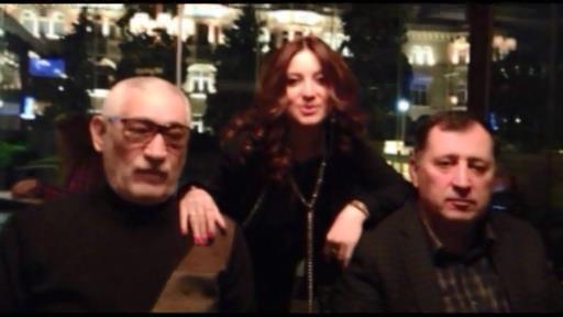 Ayandan Baba Vəziroğluya sürpriz