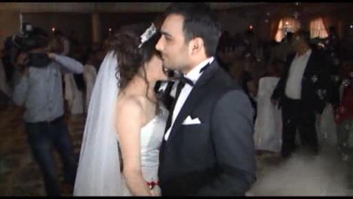 Elza Seyidcahan oğluna təmtəraqlı toy etdi