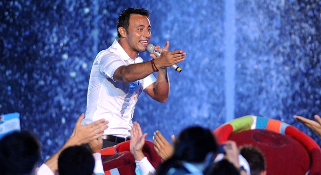 Mustafa Sandal hər kəsi “Təsir altında” saxladı