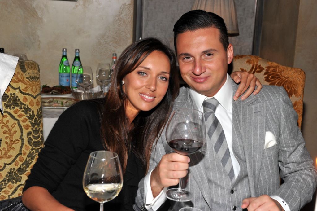 Məşhur rus müğənnisi və həyat yoldaşı ən modern cütlük seçildi