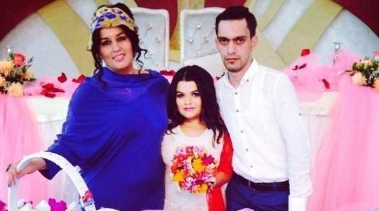 Elza Seyidcahanın qızının nişanı oldu