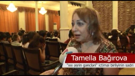 Müğənnilər balaca körpələri belə təbrik etdilər