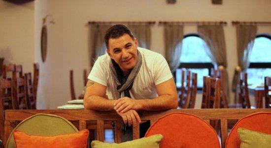 Ədalət Şükürov həyat yoldaşını qısqanmır