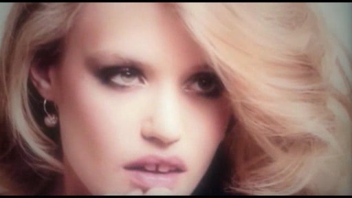 Corciya Mey Cagger yeni il reklamına çəkilib