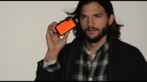 Eşton Katçerin sürprizi anasının göz yaşlarına səbəb oldu