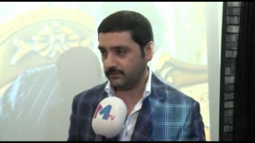 Müğənni İzzət Bağırzadəni özündən çıxarıblar