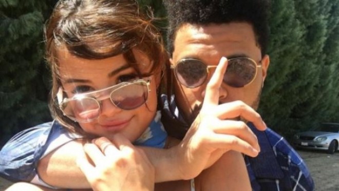 Selena Qomez sevgilisi ilə qonşu oldu