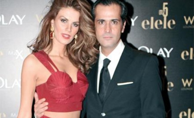 12 illik evliliyini bitirən cütlük əyləncələrindən geri qalmır