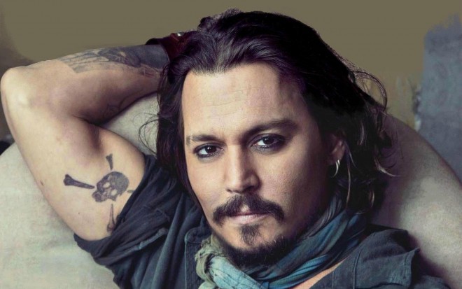 Conni Depp Donald Trampla bağlı etdiyi zarafata görə üzr istədi