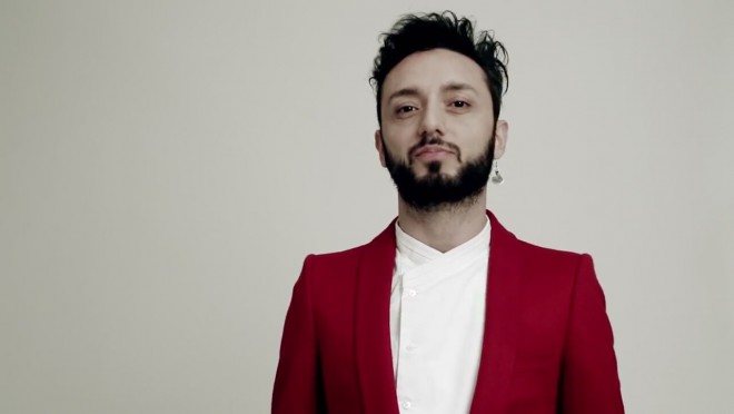 Türkiyəli müğənni oteldən qovuldu