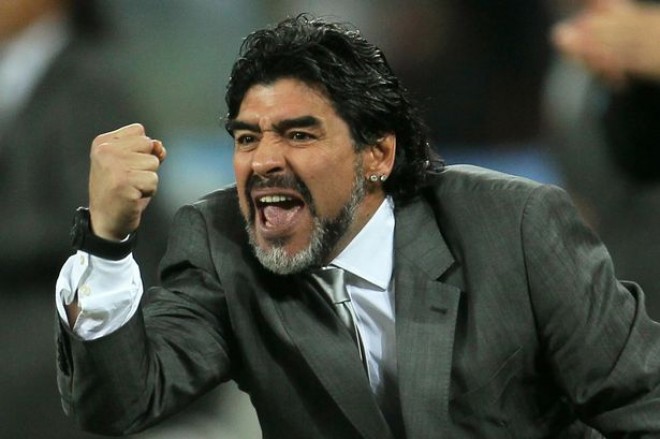 Maradonaya ad veriləcək