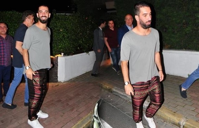 Arda Turanın fərqli stili