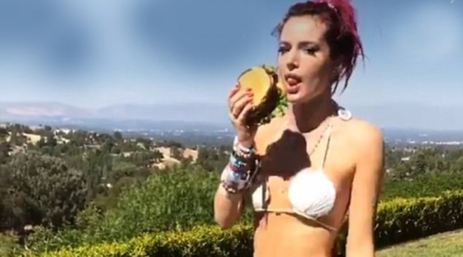 Belladan hamburger şousu