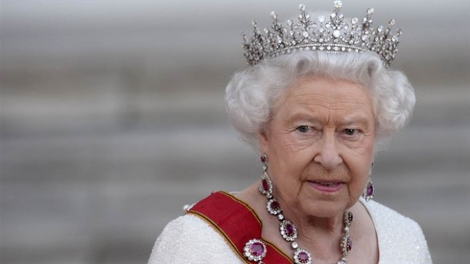 Yelizavetanın maaşında 12 milyon artım olacaq