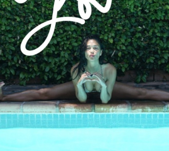 Nikol Şerzinqer “şpaqat” açdı