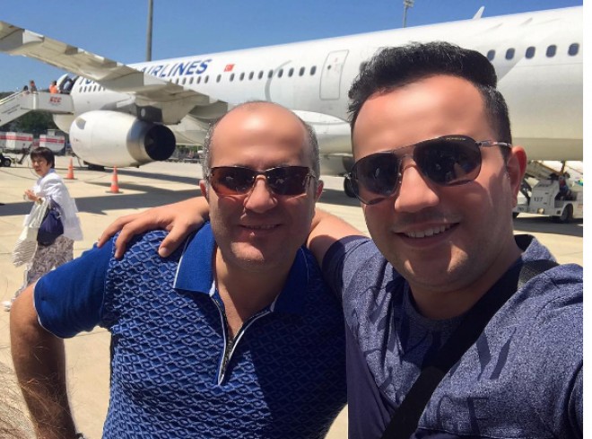 Doğum gününü qeyd edən Eldənizə Ayazdan təbrik mesajı