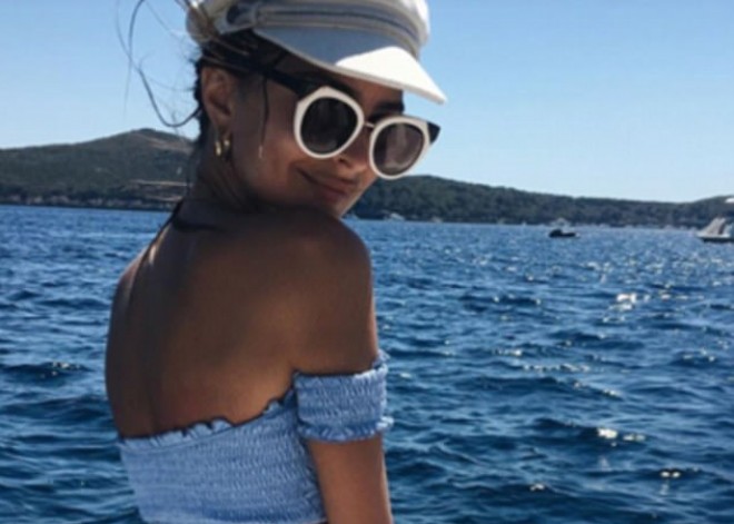 Emilinin cazibədar fotoları&nbsp;