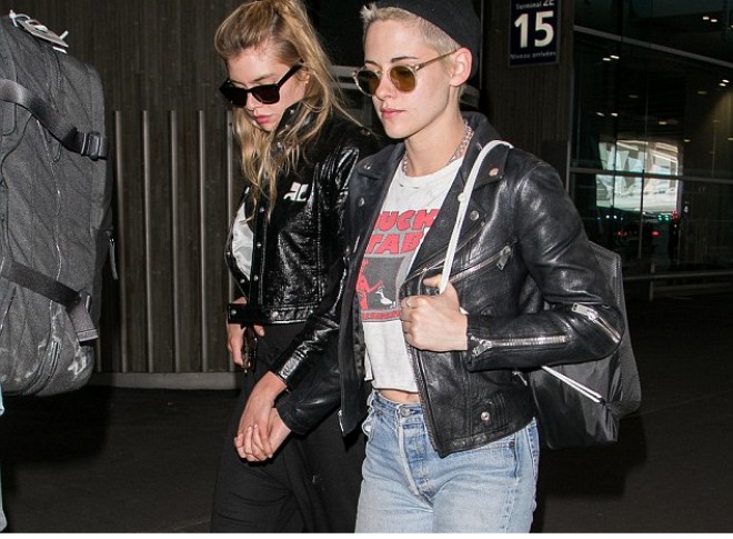 Həmcins sevgililər gecə klubunda