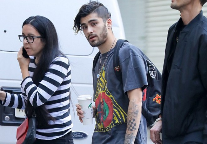 Zeyn Malik döymələri ilə diqqət mərkəzində - fotolar