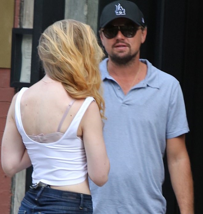 Leonardo DiKaprio qız dostu ilə nahar etdi - foto