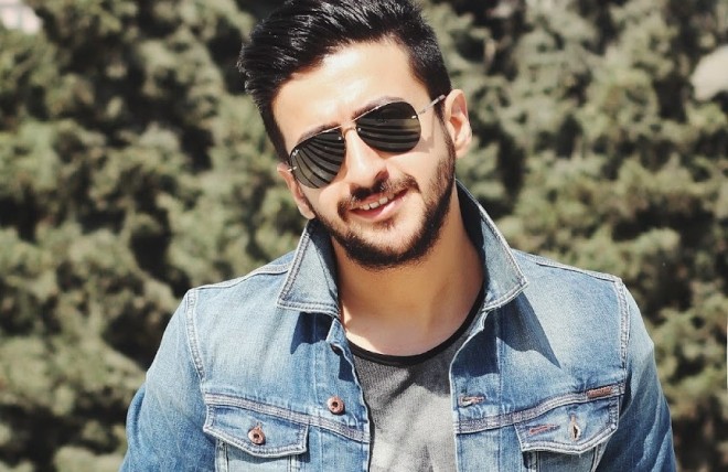 Abbas Bağırov dostları ilə arxiv fotosunu paylaşdı – foto