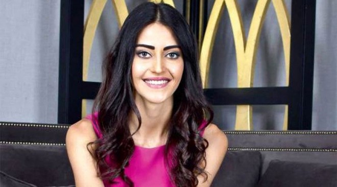 Tuğbaya sevənlərindən hədiyyələr