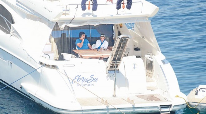 Ebru və həyat yoldaşının Bodrum istirahətindən foto