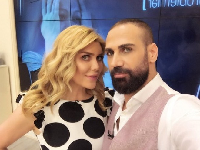 Doğuş 43 yaşında - video