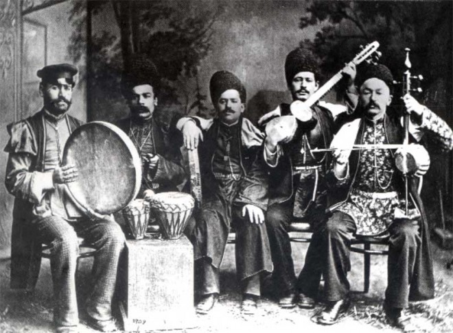 Bu gün Beynəlxalq Azərbaycan Muğamı və Musiqisi Günüdür