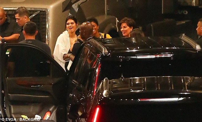 Kendalın sevgilisinə xəyanət etdiyi iddia edilir - foto