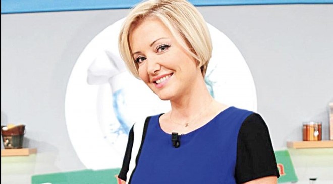 Aktrisa gecə dənizə girdi