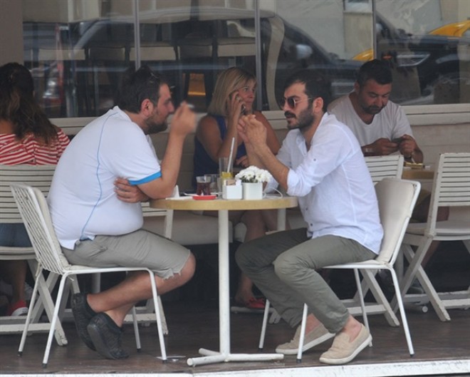 Aktyor restoranda mübahisə yaşadı