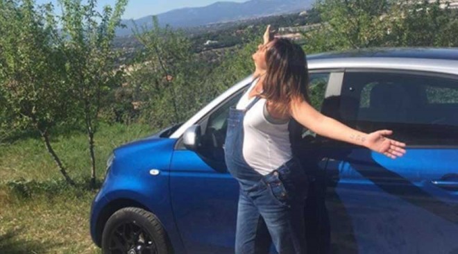 Aktrisa çılpaq fotosunu paylaşdı