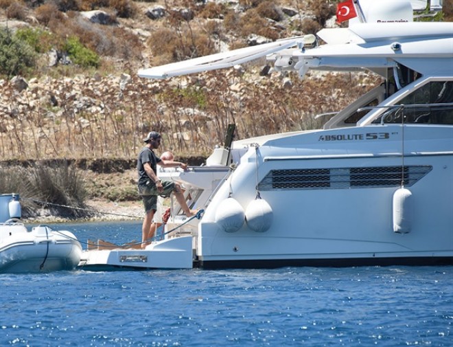 Kıvanç Tatlıtuğ ölümdən qayıtdı