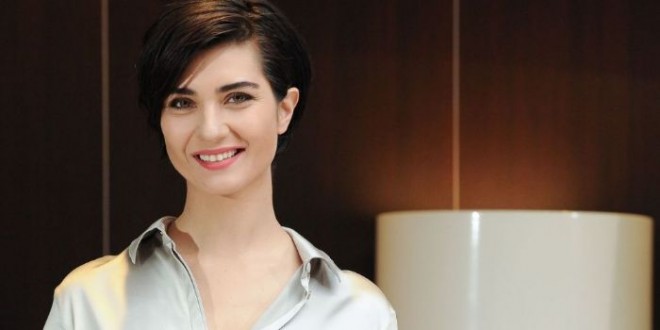 Tuba Büyüküstün yerini Serenaya verəcək?