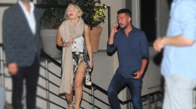 İrem Derici ilə sevgilisi yenidən ayrıldı