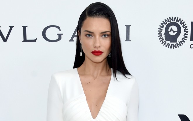36 yaşlı Adriana Lima karyerasını başa vurmaq niyyətində deyil