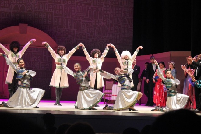 Musiqili Teatr 108-ci mövsümü “Ər və arvad” tamaşası ilə açacaq