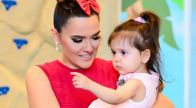 Demet Akalın: “Uşağı zibilə atacağınıza, mənə gətirin”