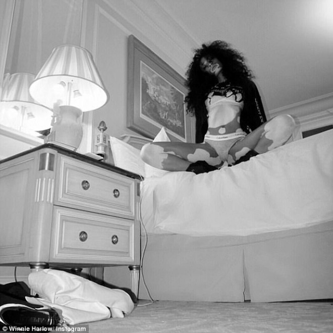 O da yataq fotosunu paylaşdı - foto