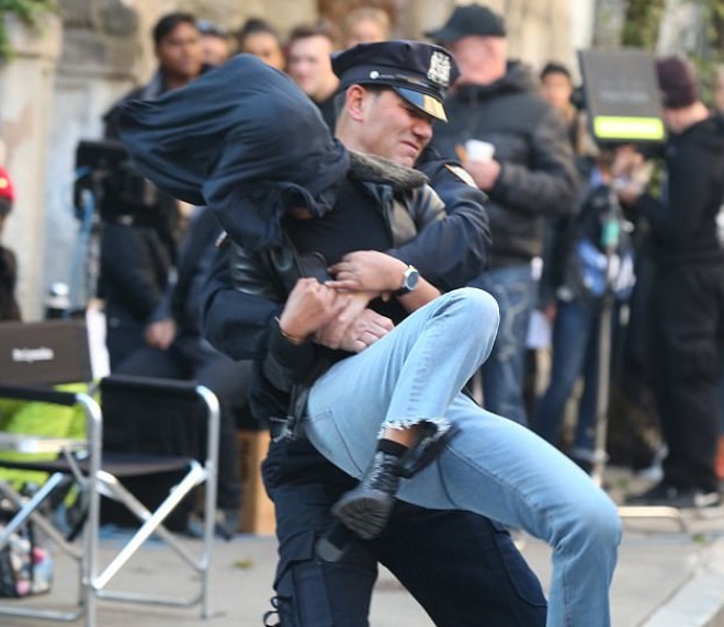 ​Bollivud ulduzu Priyanka Çopra polis tərəfindən saxlanılıb&nbsp;