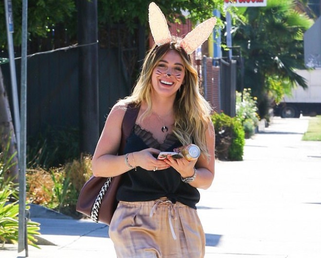 Hilari dovşan obrazına girib küçəyə çıxdı - foto&nbsp;