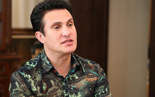 Nadir Qafarzadə xanımı ilə göründü