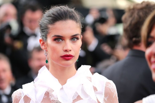 Sara Sampaio Baham adalarında dincəlir - foto
