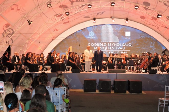 Qəbələdə X Beynəlxalq Musiqi Festivalı açıldı - foto