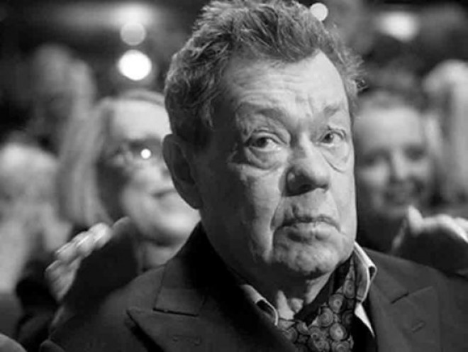 Tanınmış aktyor-müğənni vəfat etdi